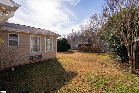 Tiny photo for 5 Hazelnut Court, Taylors, SC 29687 (MLS # 1576012)