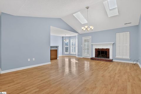 Tiny photo for 5 Hazelnut Court, Taylors, SC 29687 (MLS # 1576012)