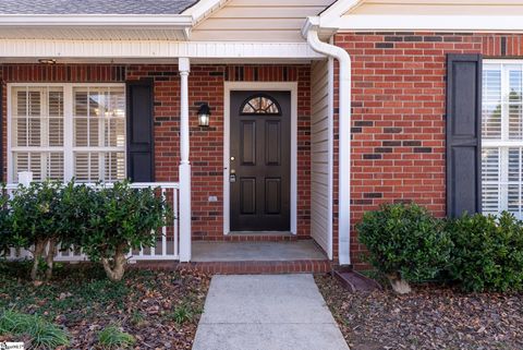 Tiny photo for 5 Hazelnut Court, Taylors, SC 29687 (MLS # 1576012)
