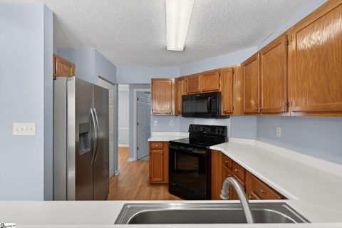 Tiny photo for 5 Hazelnut Court, Taylors, SC 29687 (MLS # 1576012)