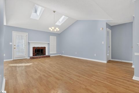 Tiny photo for 5 Hazelnut Court, Taylors, SC 29687 (MLS # 1576012)