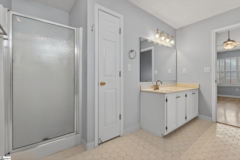 Tiny photo for 5 Hazelnut Court, Taylors, SC 29687 (MLS # 1576012)