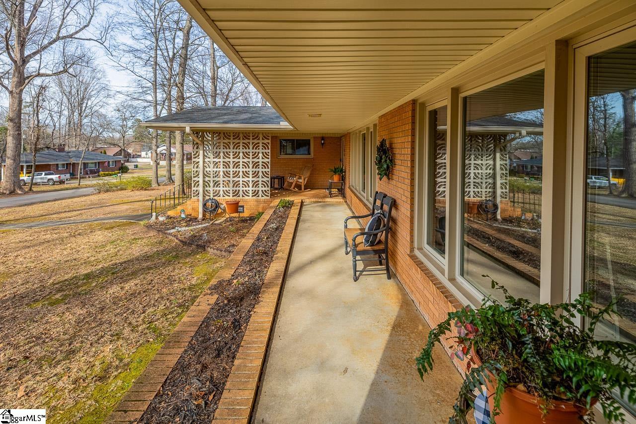 104 Mountainview Circle