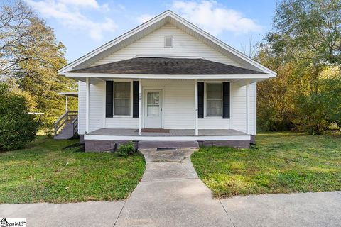 MLS: 1554962