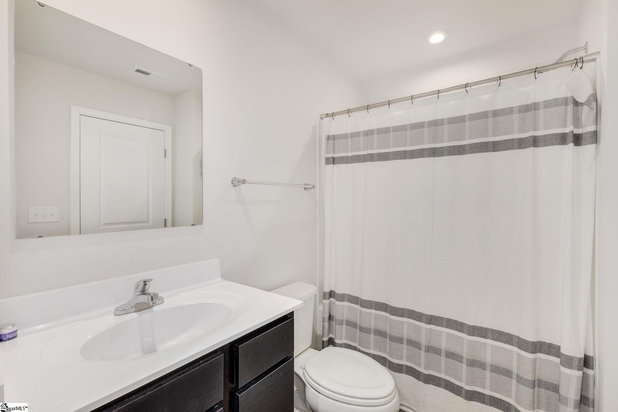 Greer, South Carolina 29651, United States, 3 Bedrooms Bedrooms, ,3 BathroomsBathrooms,Residential,Active,116220