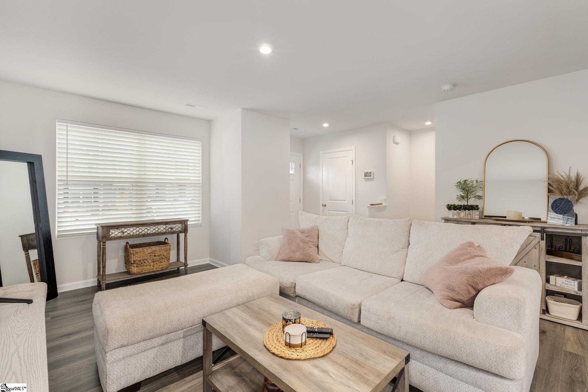 Greer, South Carolina 29651, United States, 3 Bedrooms Bedrooms, ,3 BathroomsBathrooms,Residential,Active,116220