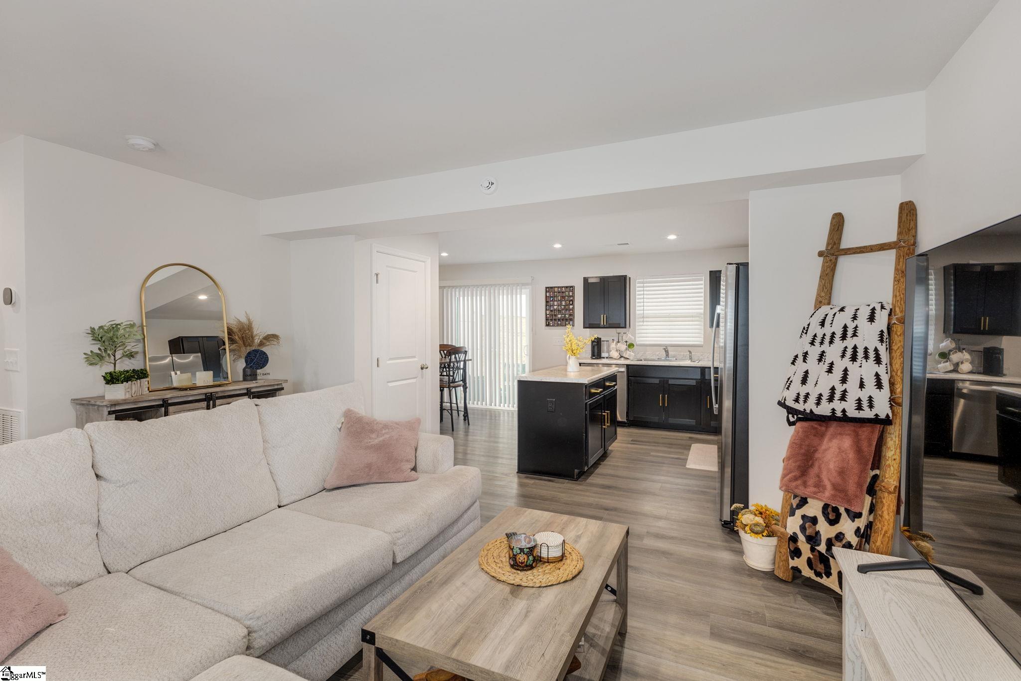 Greer, South Carolina 29651, United States, 3 Bedrooms Bedrooms, ,3 BathroomsBathrooms,Residential,Active,116220