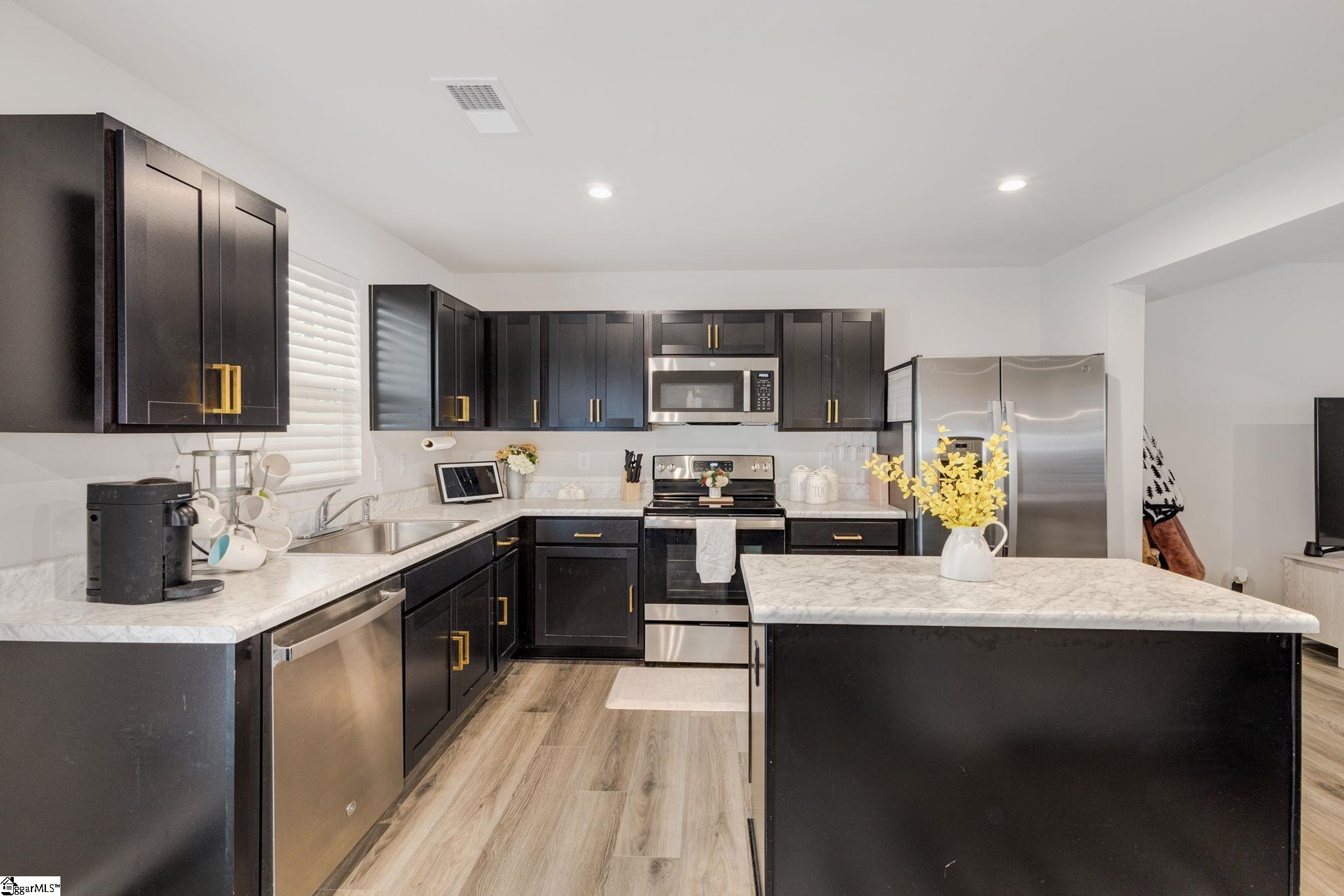 Greer, South Carolina 29651, United States, 3 Bedrooms Bedrooms, ,3 BathroomsBathrooms,Residential,Active,116220