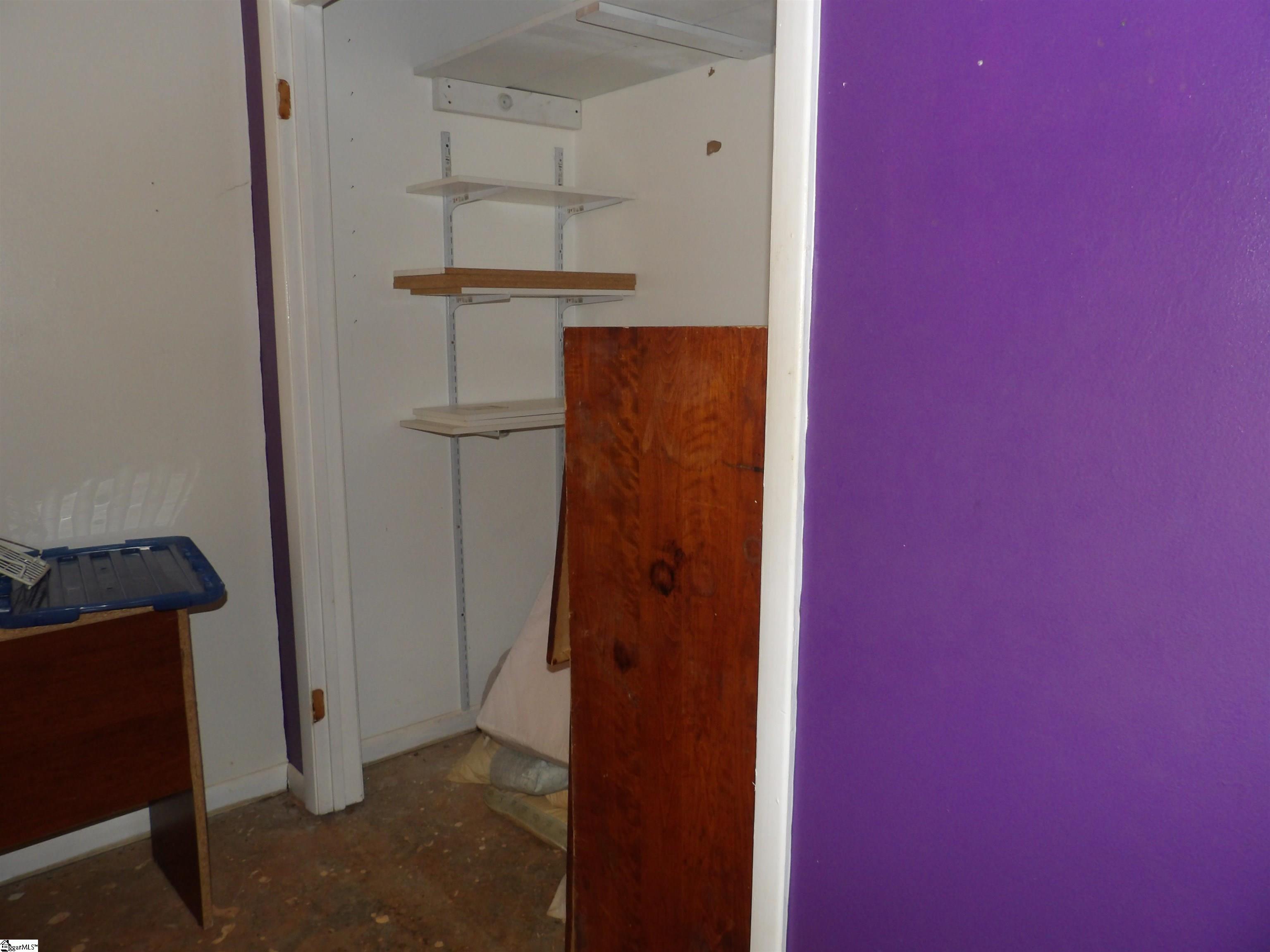 Spartanburg, South Carolina 29303, United States, 3 Bedrooms Bedrooms, ,2 BathroomsBathrooms,Residential,Pending,93708