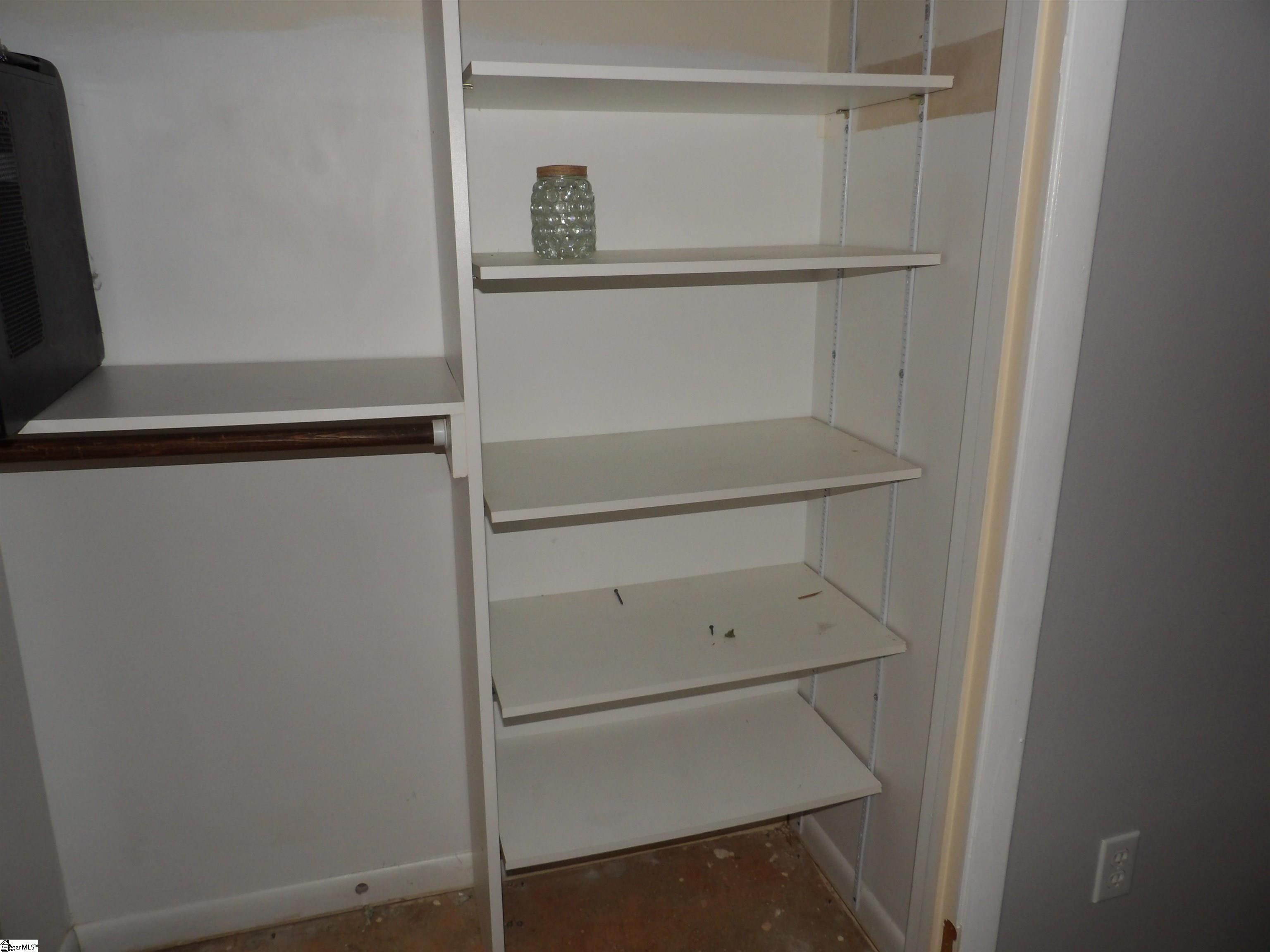 Spartanburg, South Carolina 29303, United States, 3 Bedrooms Bedrooms, ,2 BathroomsBathrooms,Residential,Pending,93708