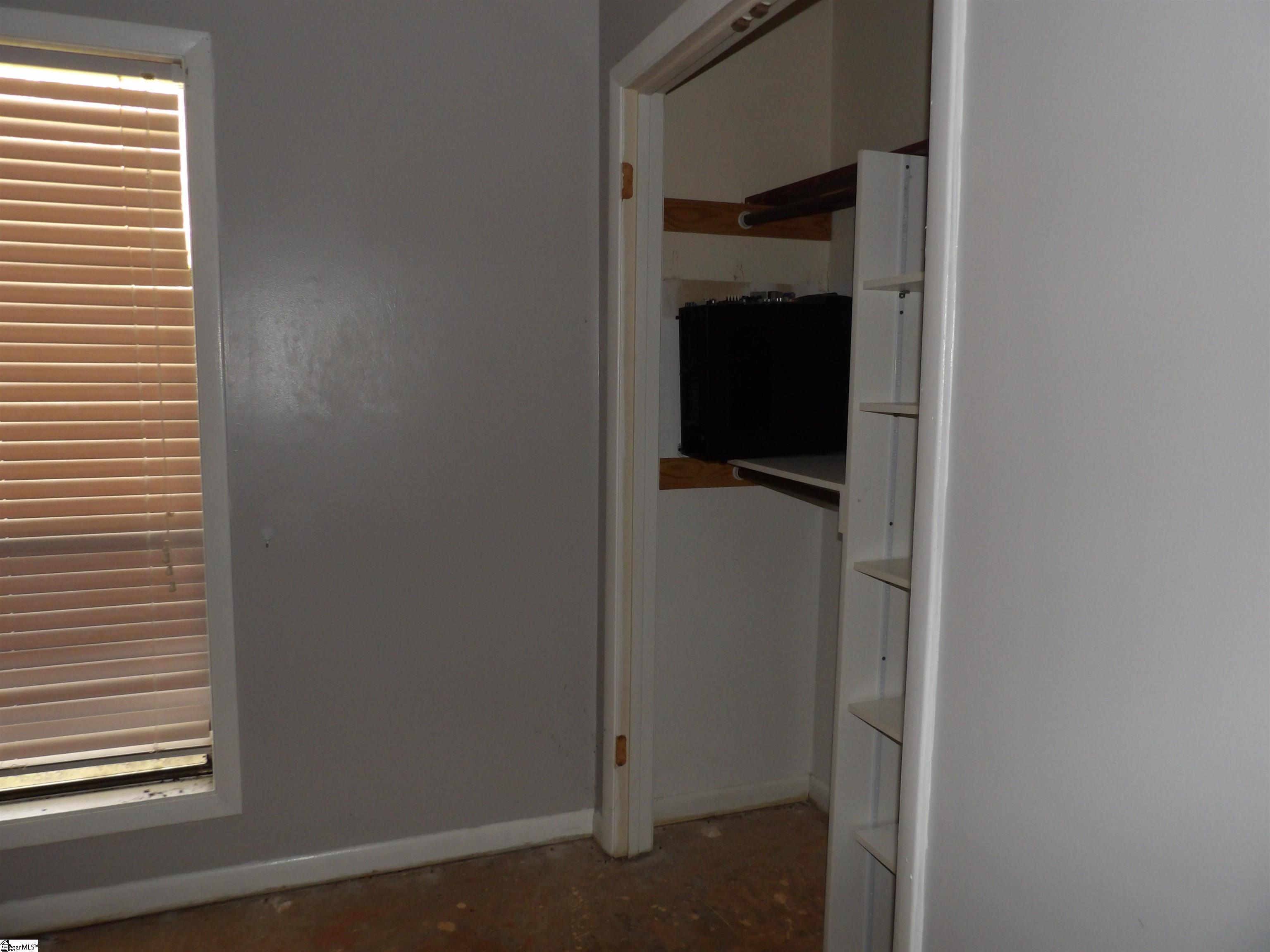 Spartanburg, South Carolina 29303, United States, 3 Bedrooms Bedrooms, ,2 BathroomsBathrooms,Residential,Pending,93708