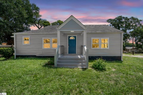 Photo of 3 Staunton Bridge Road, Greenville, SC 29611 (MLS # 1598300)