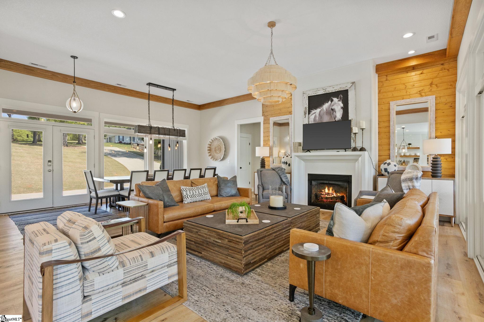 105 Lake Forest Drive