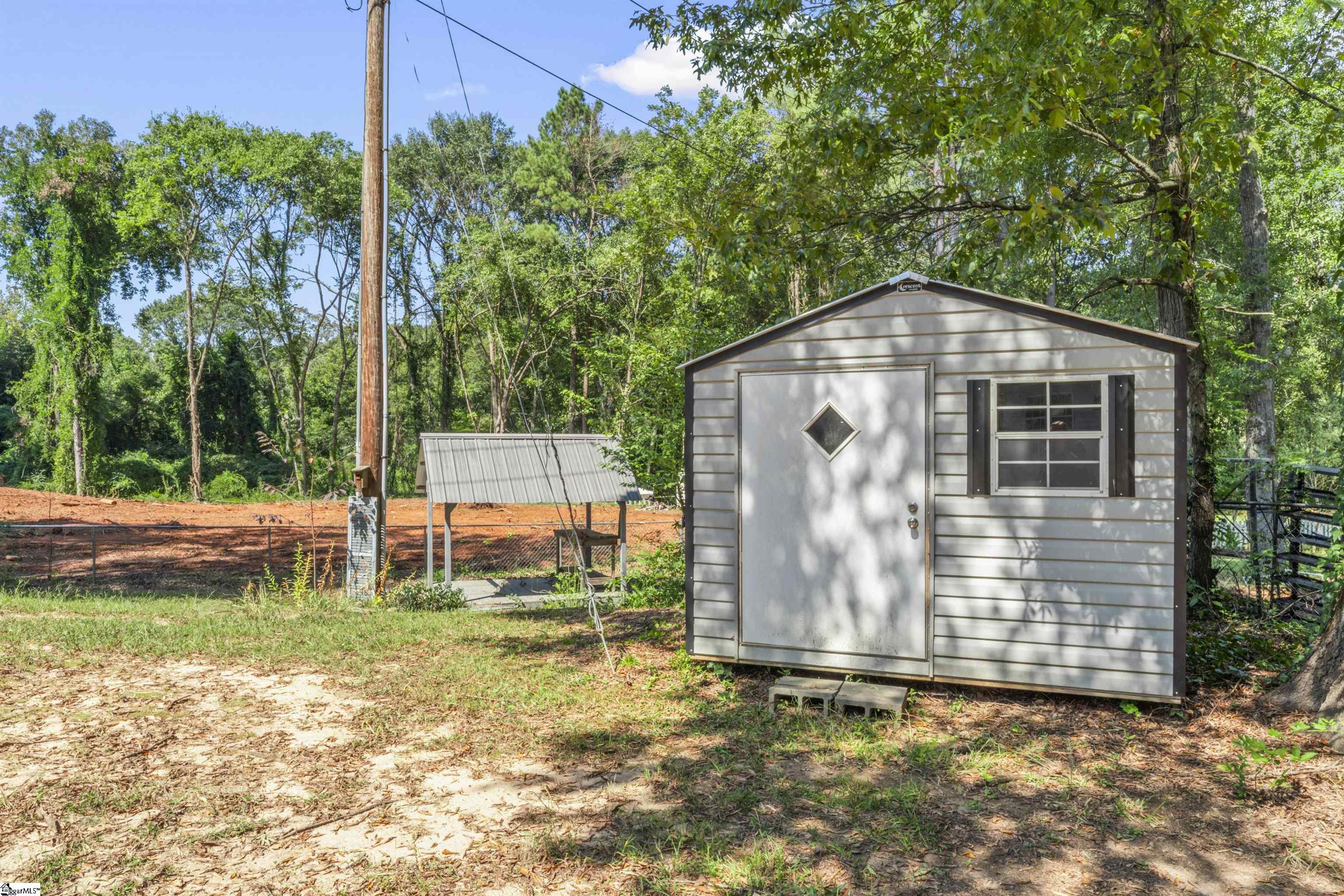 Anderson, South Carolina 29621, United States, 3 Bedrooms Bedrooms, ,2 BathroomsBathrooms,Residential,Active,212333