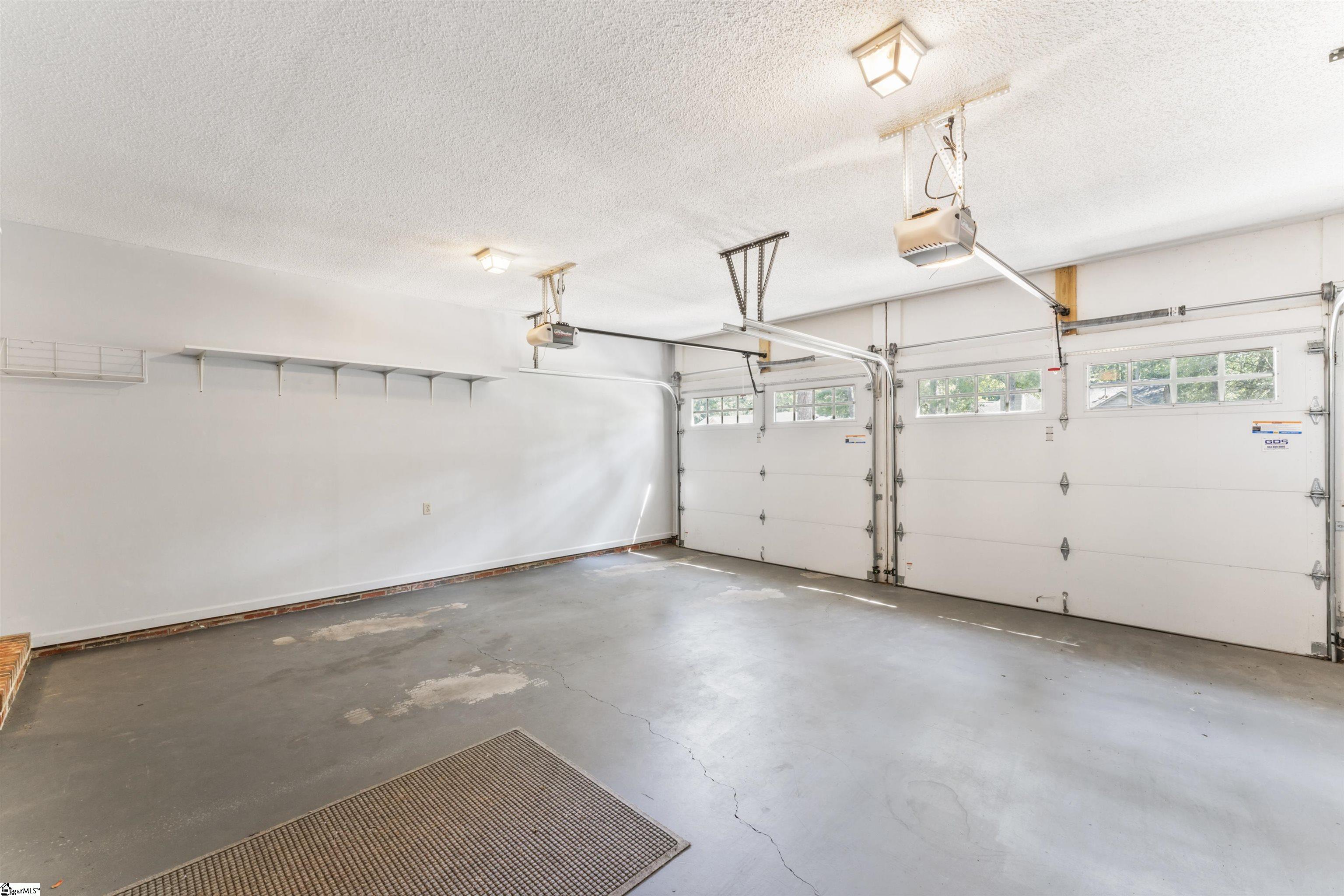 Anderson, South Carolina 29621, United States, 3 Bedrooms Bedrooms, ,2 BathroomsBathrooms,Residential,Active,212333