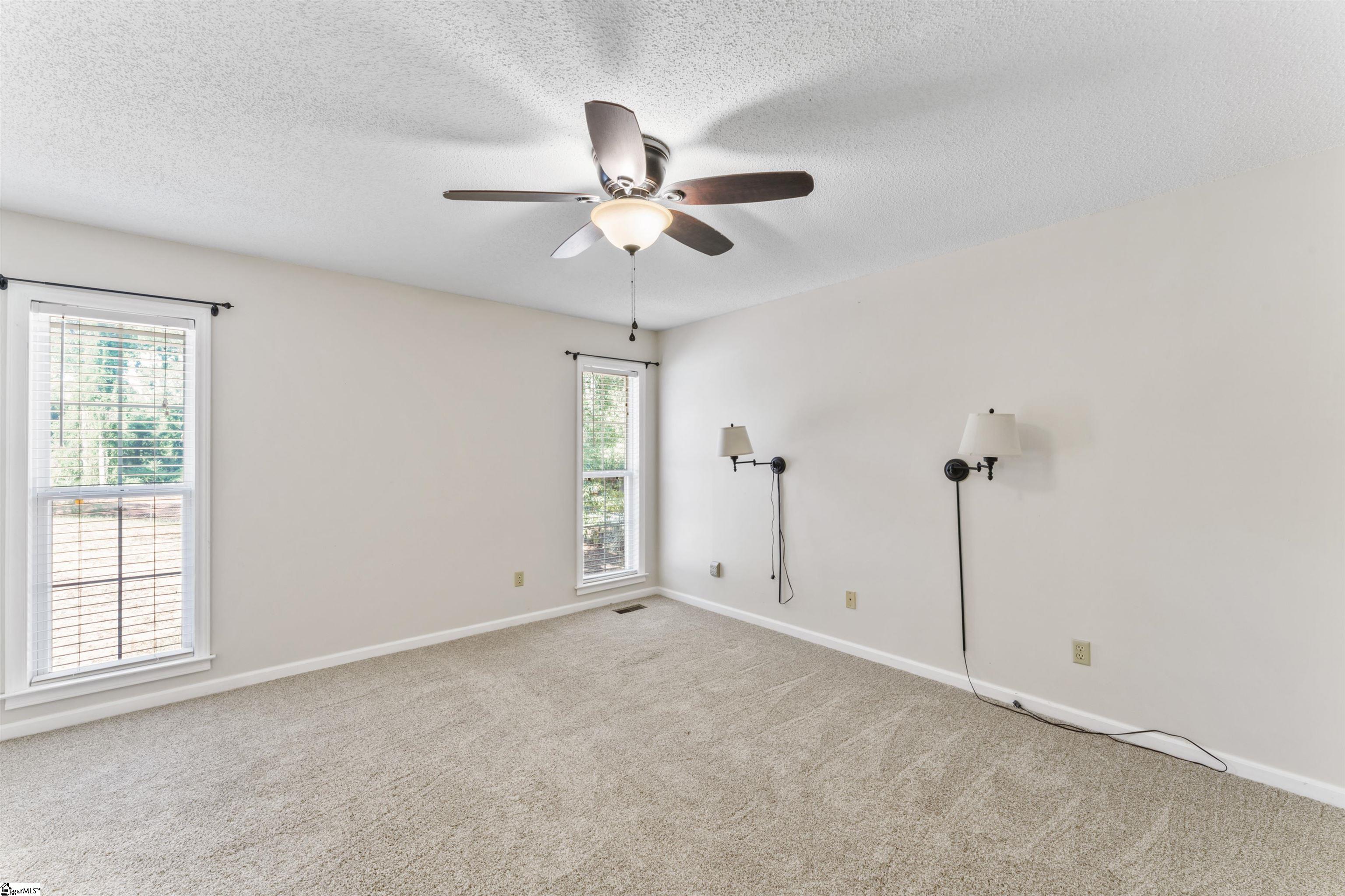 Anderson, South Carolina 29621, United States, 3 Bedrooms Bedrooms, ,2 BathroomsBathrooms,Residential,Active,212333