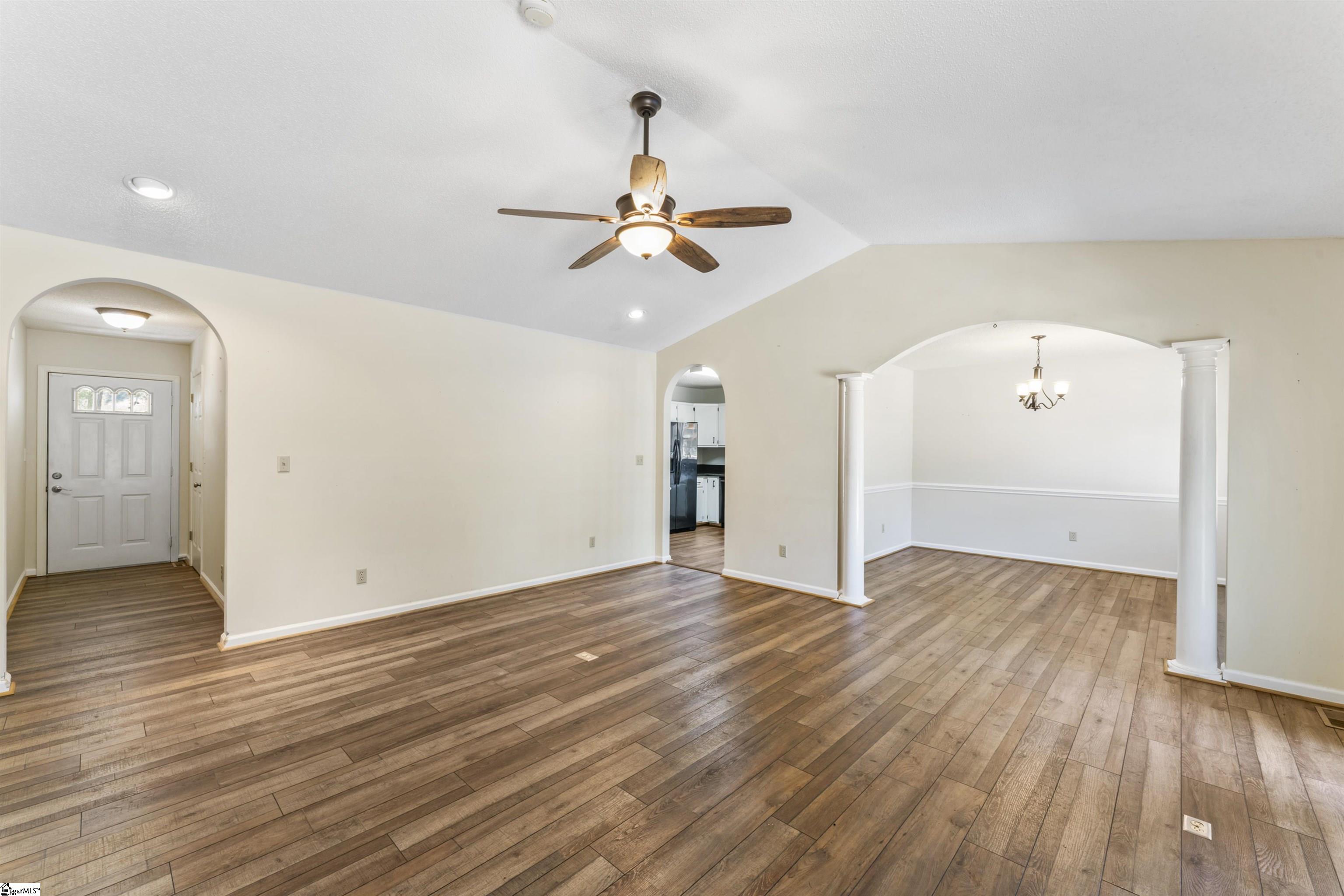 Anderson, South Carolina 29621, United States, 3 Bedrooms Bedrooms, ,2 BathroomsBathrooms,Residential,Active,212333