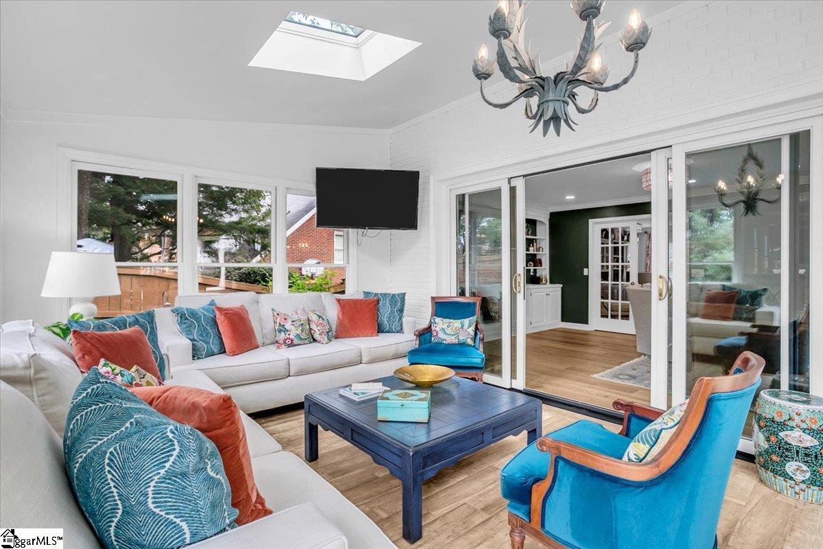 Greer, South Carolina 29650, United States, 4 Bedrooms Bedrooms, ,3 BathroomsBathrooms,Residential,Contingent,187250