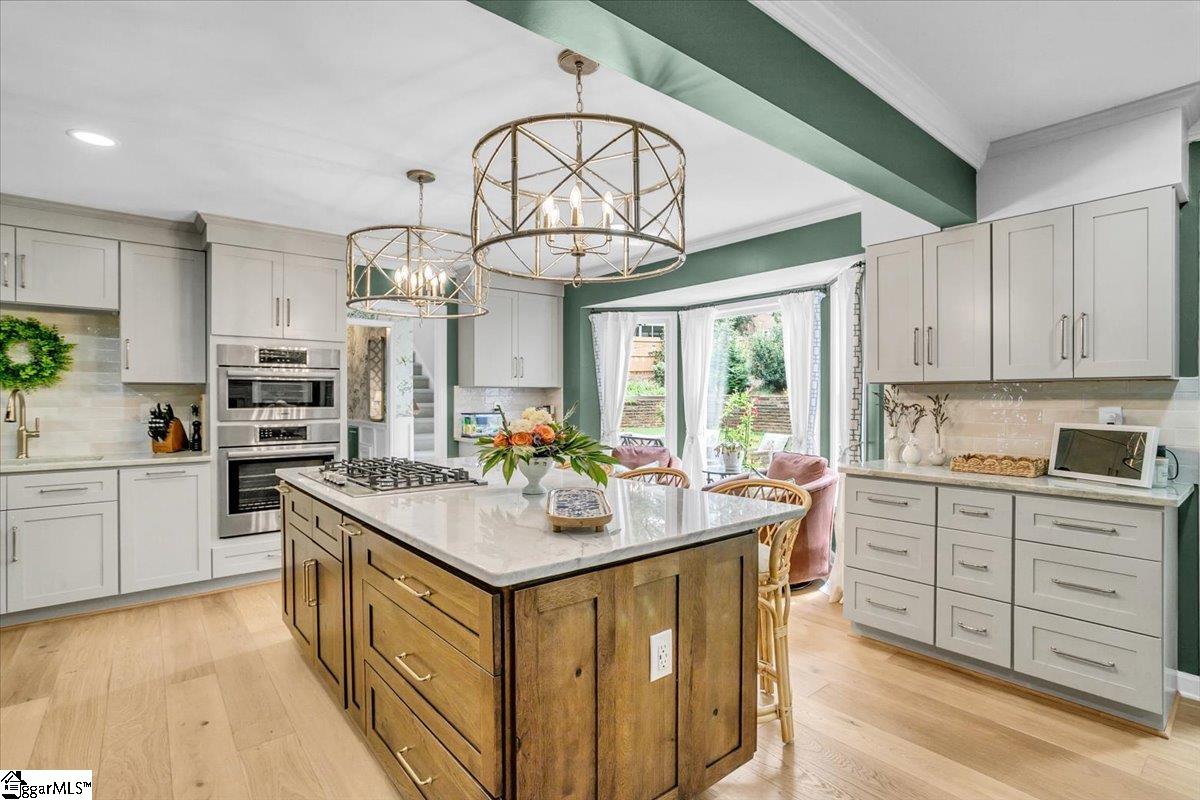 Greer, South Carolina 29650, United States, 4 Bedrooms Bedrooms, ,3 BathroomsBathrooms,Residential,Contingent,187250