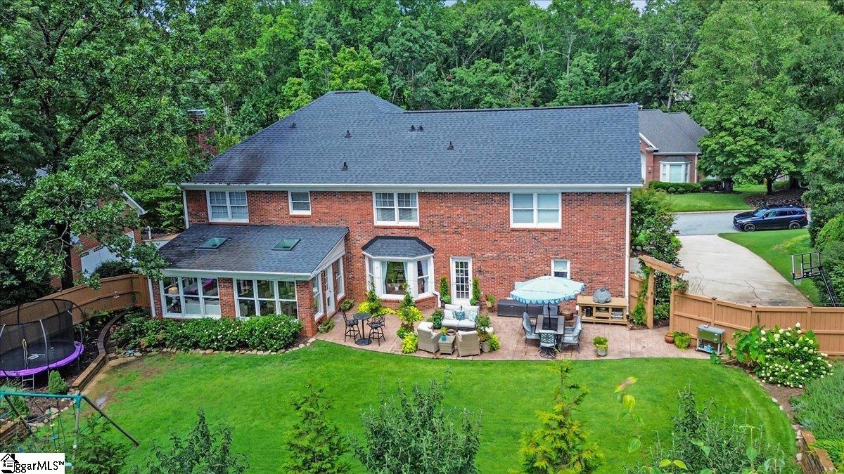 Greer, South Carolina 29650, United States, 4 Bedrooms Bedrooms, ,3 BathroomsBathrooms,Residential,Contingent,187250