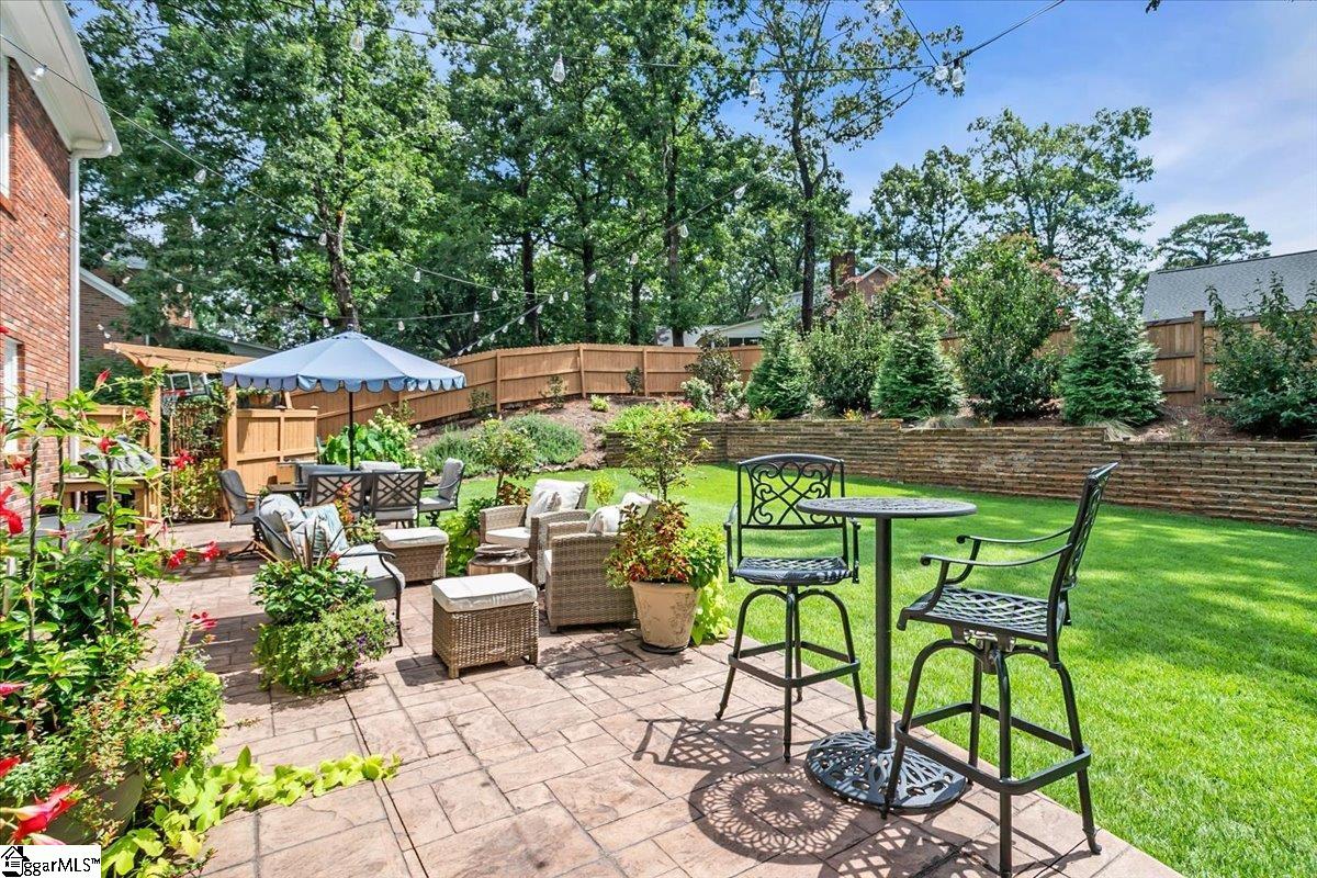 Greer, South Carolina 29650, United States, 4 Bedrooms Bedrooms, ,3 BathroomsBathrooms,Residential,Contingent,187250