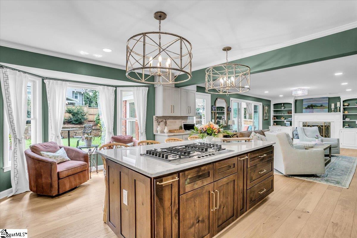 Greer, South Carolina 29650, United States, 4 Bedrooms Bedrooms, ,3 BathroomsBathrooms,Residential,Contingent,187250