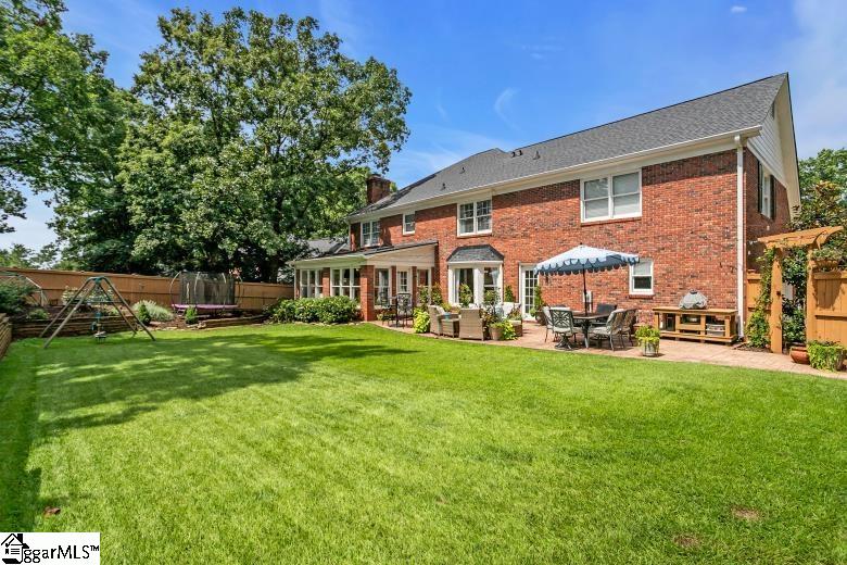 Greer, South Carolina 29650, United States, 4 Bedrooms Bedrooms, ,3 BathroomsBathrooms,Residential,Contingent,187250