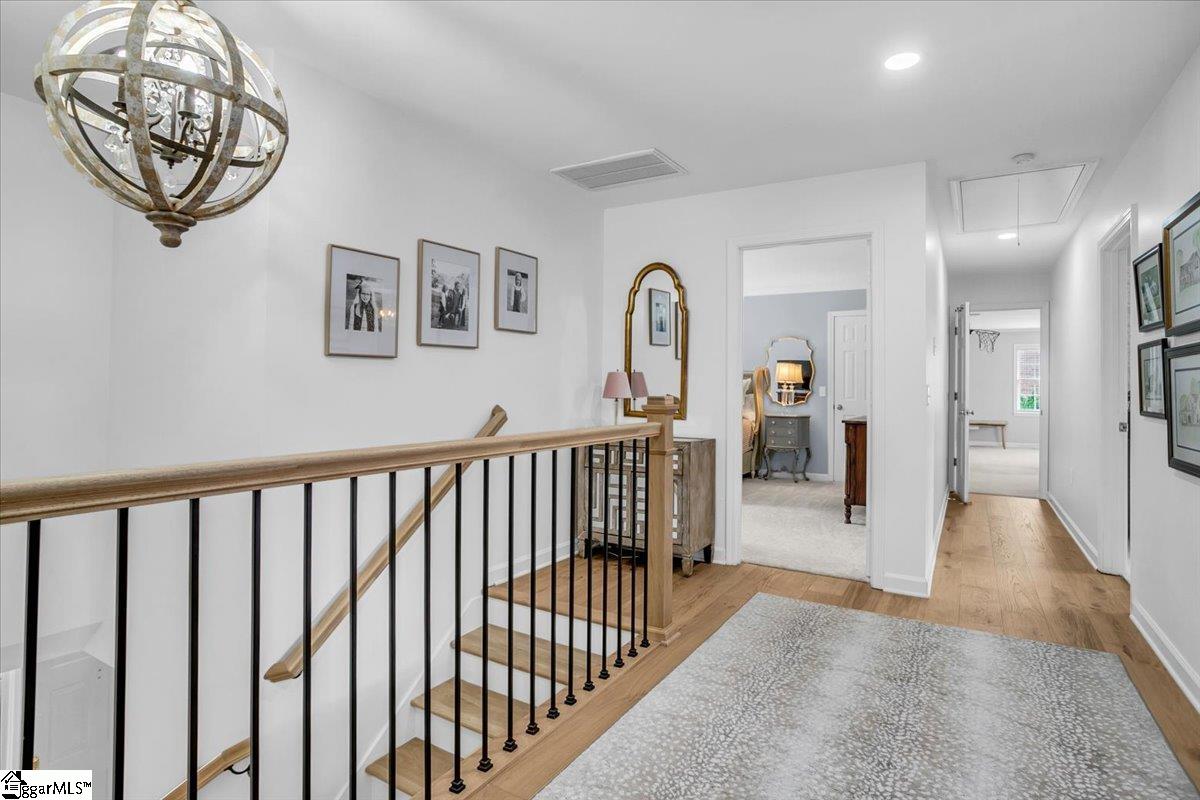 Greer, South Carolina 29650, United States, 4 Bedrooms Bedrooms, ,3 BathroomsBathrooms,Residential,Contingent,187250