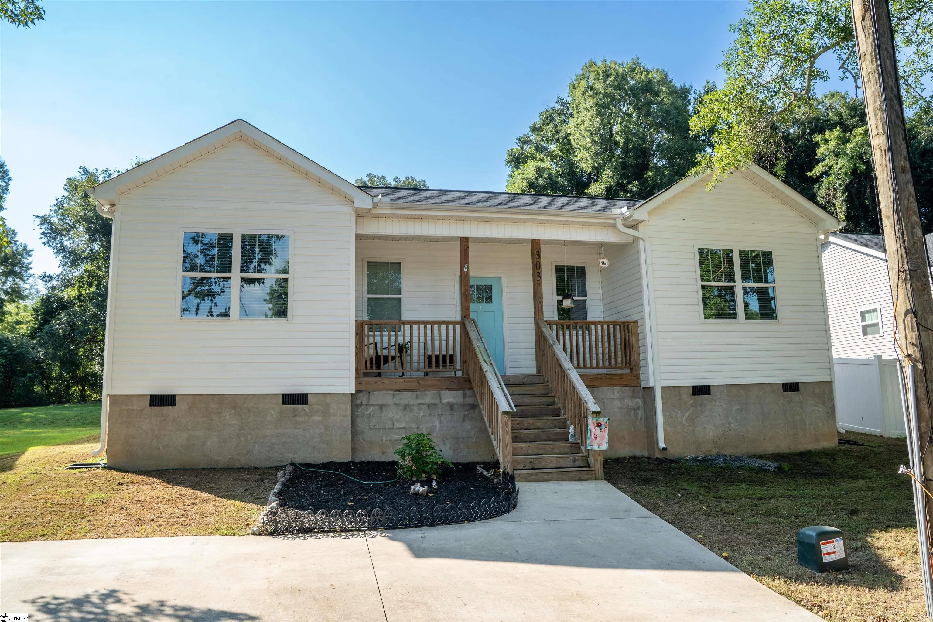 303 Saluda Street