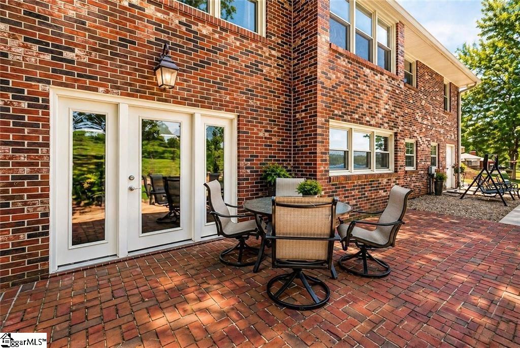 Anderson, South Carolina, 29625, United States, 3 Bedrooms Bedrooms, ,3 BathroomsBathrooms,Residential,Active,2045673