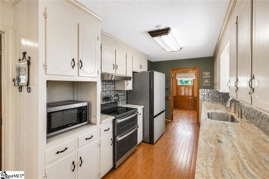 Anderson, South Carolina, 29625, United States, 3 Bedrooms Bedrooms, ,3 BathroomsBathrooms,Residential,Active,2045673