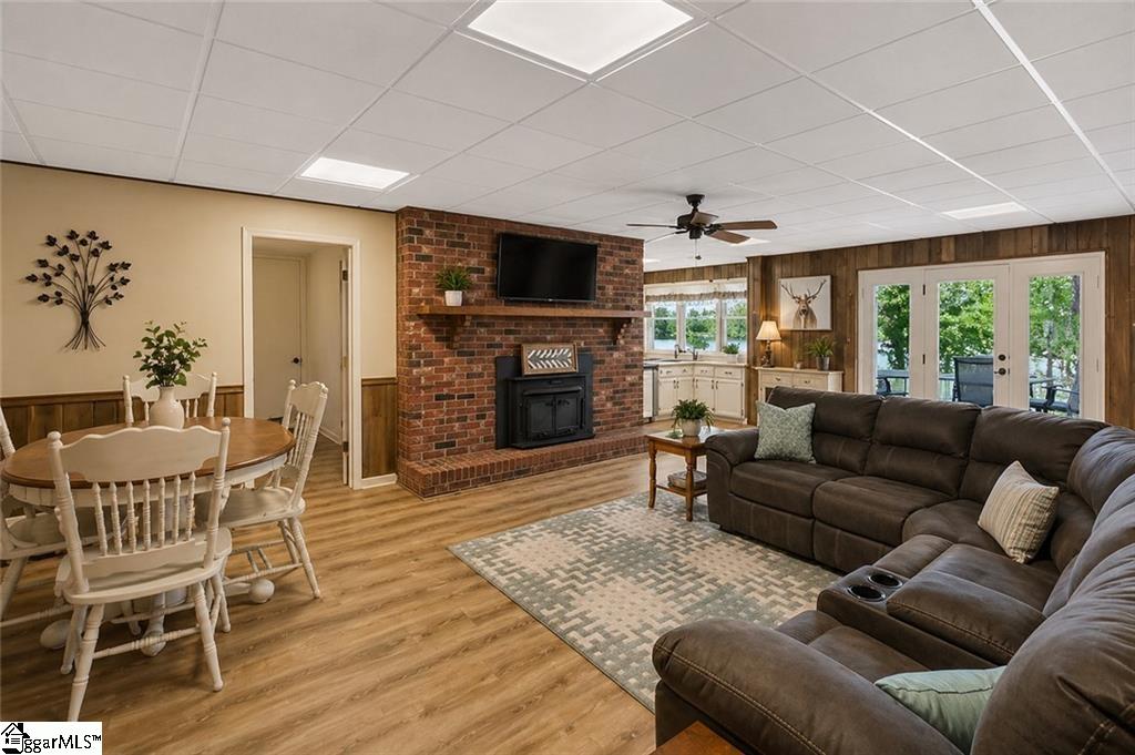 Anderson, South Carolina, 29625, United States, 3 Bedrooms Bedrooms, ,3 BathroomsBathrooms,Residential,Active,2045673