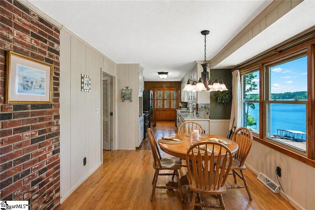 Anderson, South Carolina, 29625, United States, 3 Bedrooms Bedrooms, ,3 BathroomsBathrooms,Residential,Active,2045673
