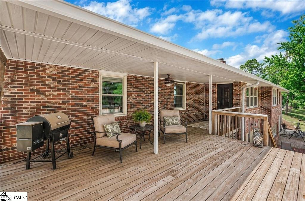 Anderson, South Carolina, 29625, United States, 3 Bedrooms Bedrooms, ,3 BathroomsBathrooms,Residential,Active,2045673