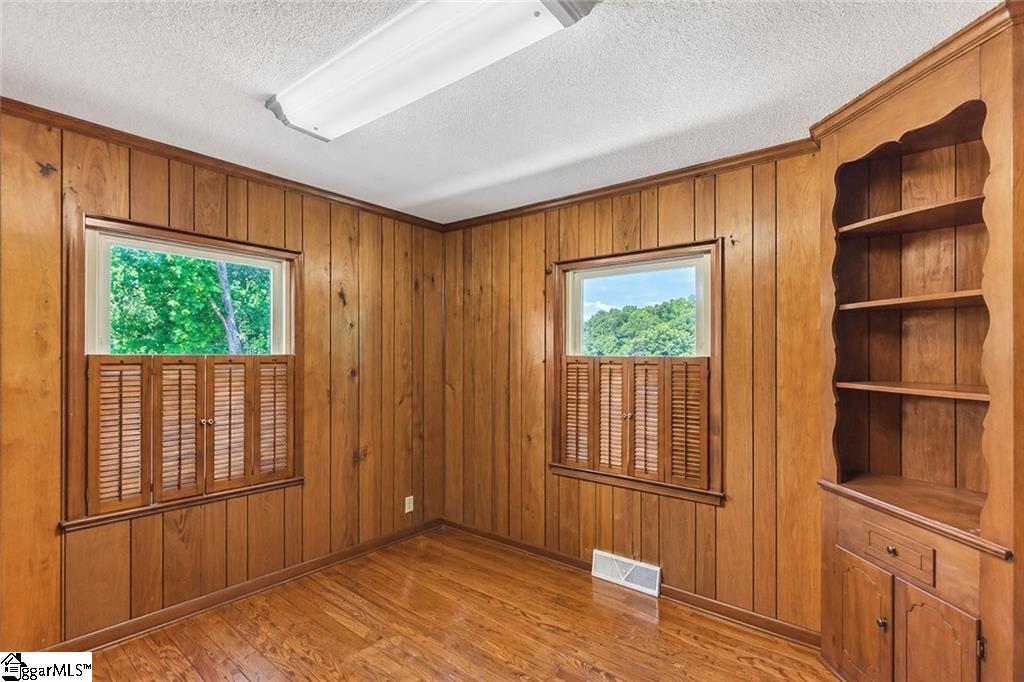 Anderson, South Carolina, 29625, United States, 3 Bedrooms Bedrooms, ,3 BathroomsBathrooms,Residential,Active,2045673