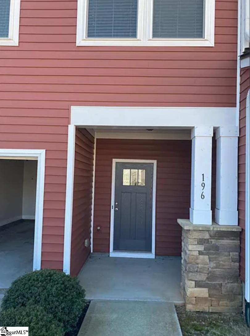 196 Fair Orchard Way