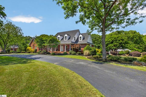 Photo of 646 Harrison Bridge Road, Simpsonville, SC 29680 (MLS # 1602902)