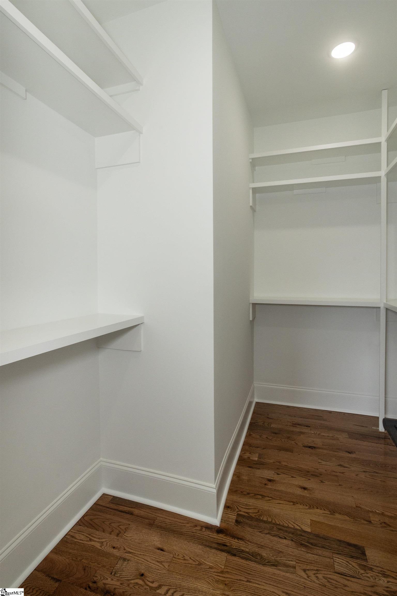 Greenville, South Carolina 29601, United States, 4 Bedrooms Bedrooms, ,3 BathroomsBathrooms,Residential,Active,178172