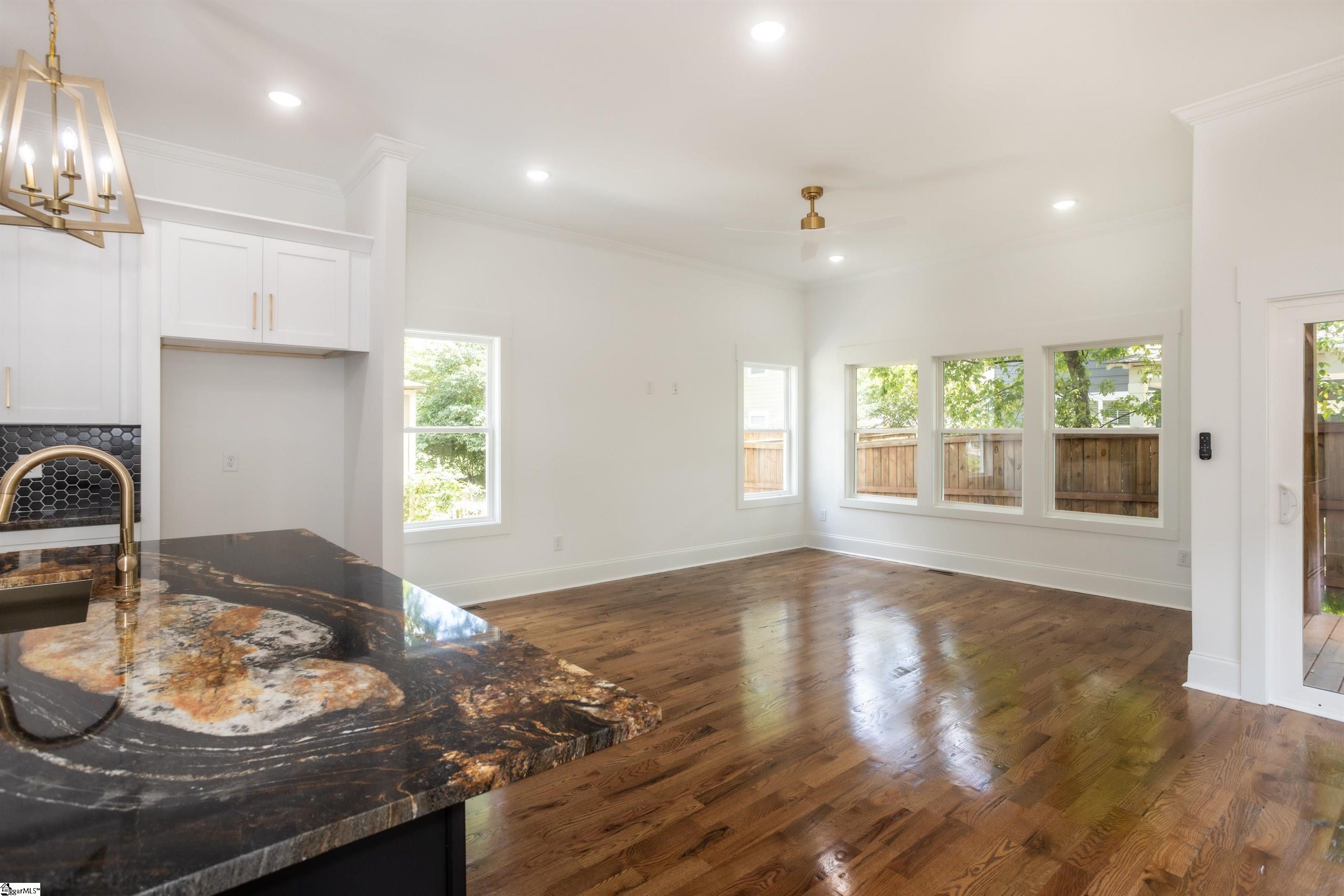 Greenville, South Carolina 29601, United States, 4 Bedrooms Bedrooms, ,3 BathroomsBathrooms,Residential,Active,178172