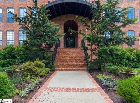 Photo of 400 Mills #315 Avenue Unit 315, Greenville, SC 29605 (MLS # 1584381)