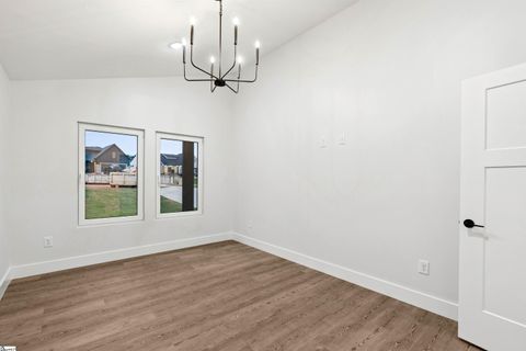 A home in Chesnee