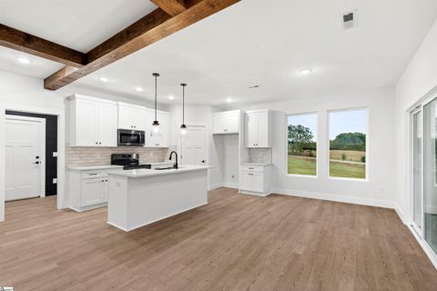 A home in Chesnee