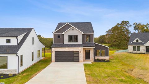 A home in Chesnee