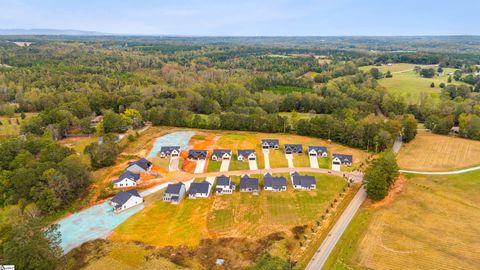 A home in Chesnee
