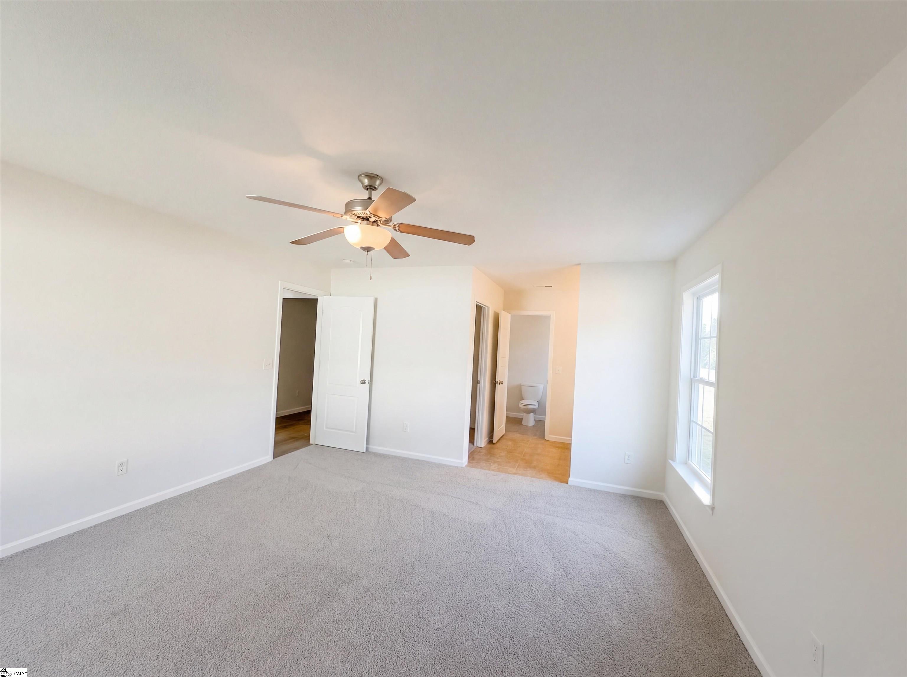 207 Heatherbrook Drive