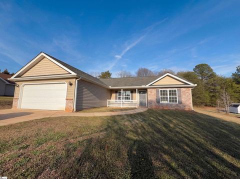 207 Heatherbrook Drive Lyman SC 29365