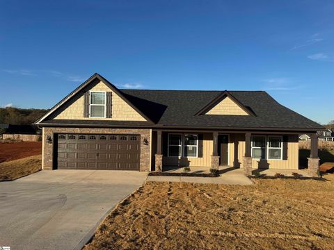 Photo of 316 Tegan Court, Lyman, SC 29365 (MLS # 1582190)