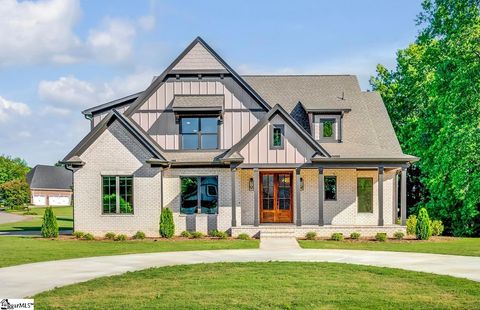 Photo of 354 S Monterey Drive, Moore, SC 29369 (MLS # 1591902)