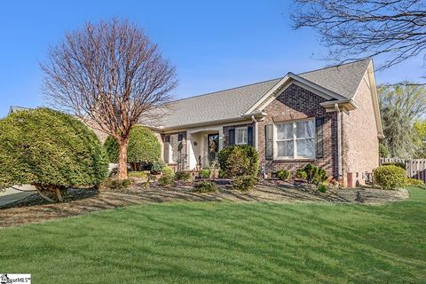 10 March Winds Court Greer SC 29650