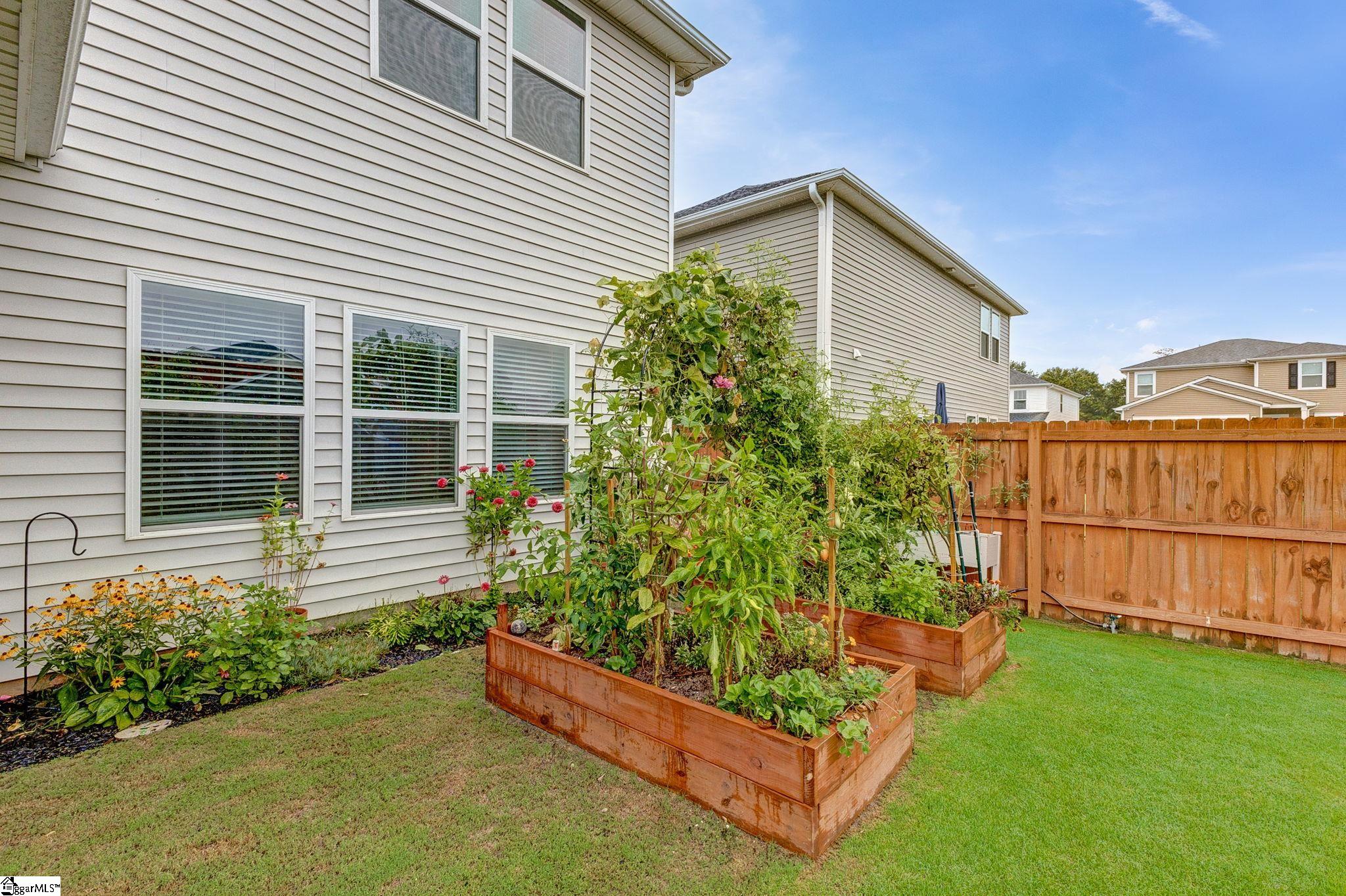 Simpsonville, South Carolina 29680, United States, 4 Bedrooms Bedrooms, ,3 BathroomsBathrooms,Residential,Active,186405